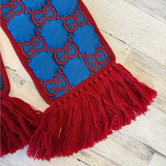 Gucci Blue and Red Logo puffer scarf - Picture 5 of 8